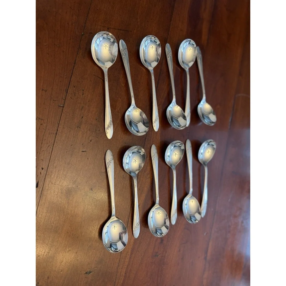 Vtg Oneida Tudor Plate Queen Bess II Silverplate Flatware 43 Piece Service for 6